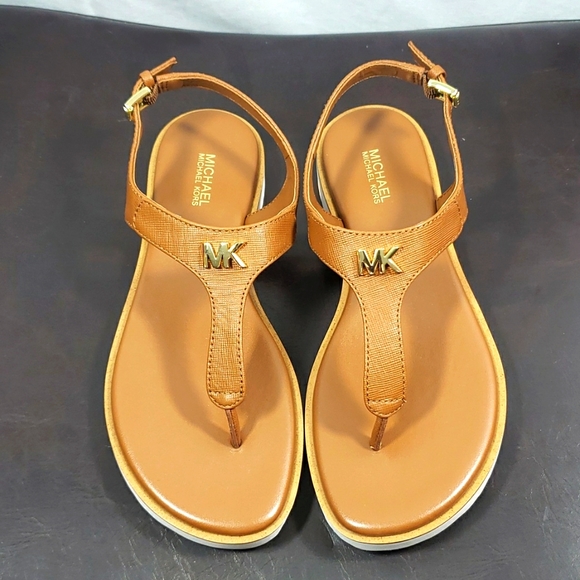 MICHAEL Michael Kors Women's "Brady Thong" T-Strap Sandals, Luggage, Size 6.5 - Picture 8 of 9